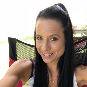 Meet your Posher, Christy